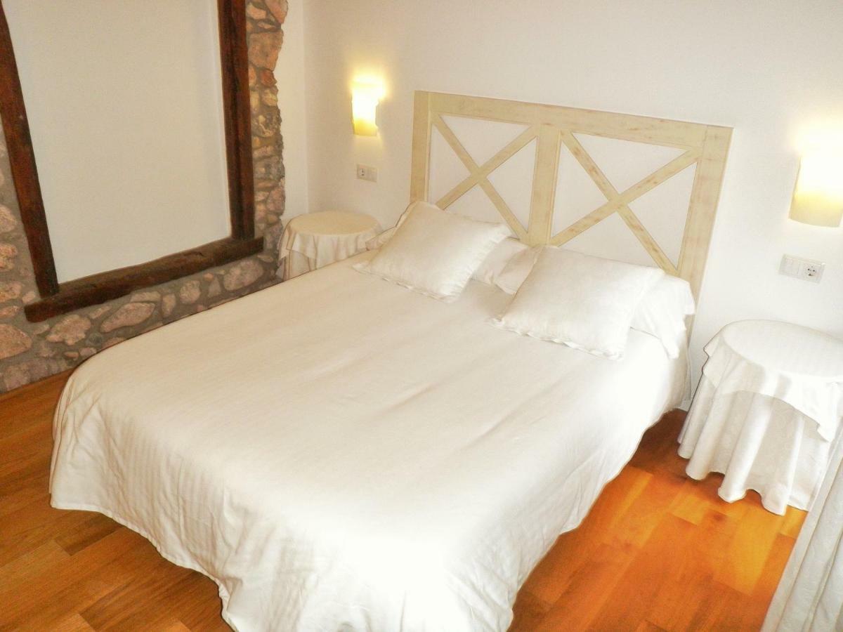 Villa El Castell De La Pobla De Lillet (Adults Only) Extérieur photo